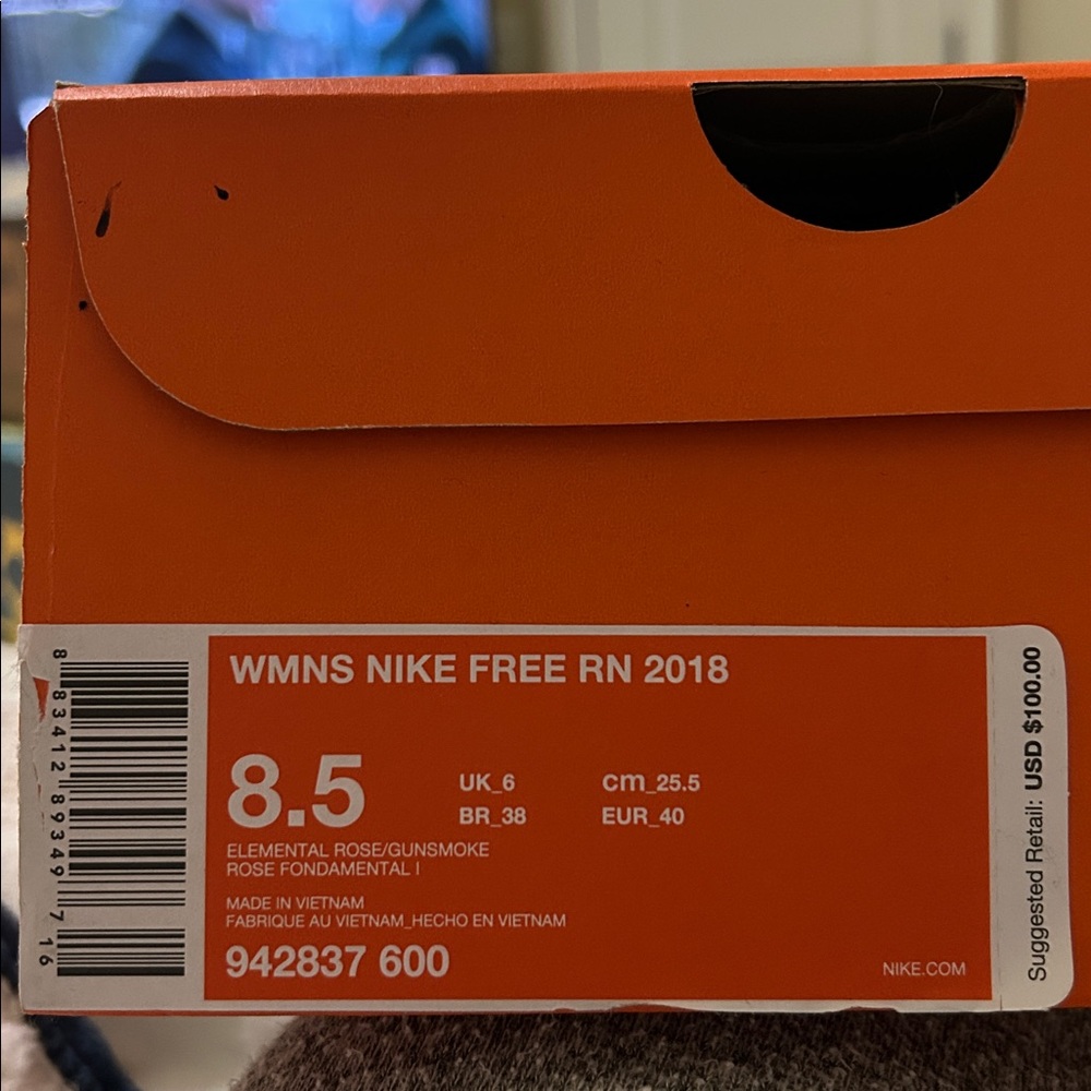 Women's Nike Free Run in Elemental Rose/Gunsmoke (worn once) - Picture 7 of 10